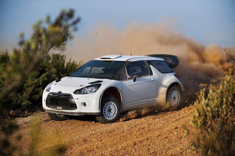  Citroen DS3 WRC 2011 года  (фото 30 из 54)